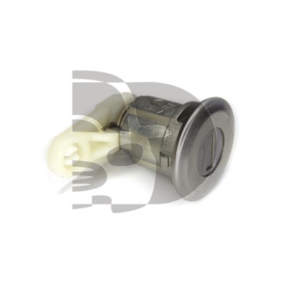 CERR PTA IZQ DACIA SANDERO 2012>  HU136
